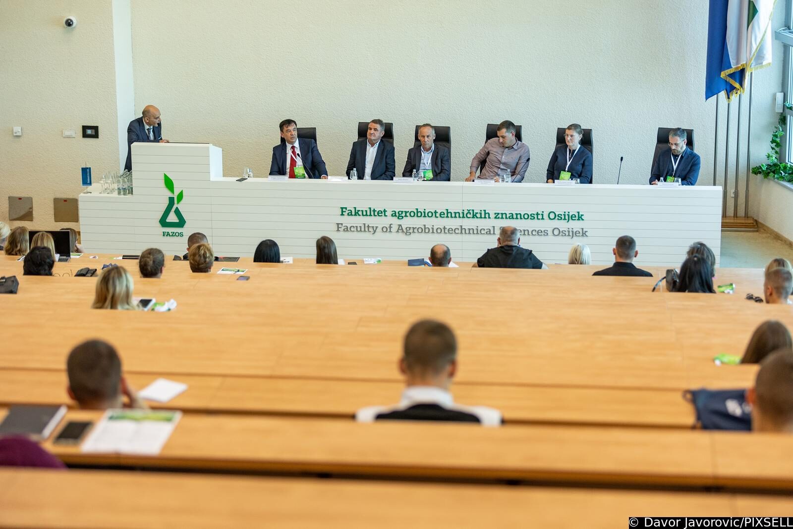 Osijek: Na Fakultetu agrobiotehničkih znanosti  održana konferencija pod nazivom Zeleni plan u hrvatskoj poljoprivredi