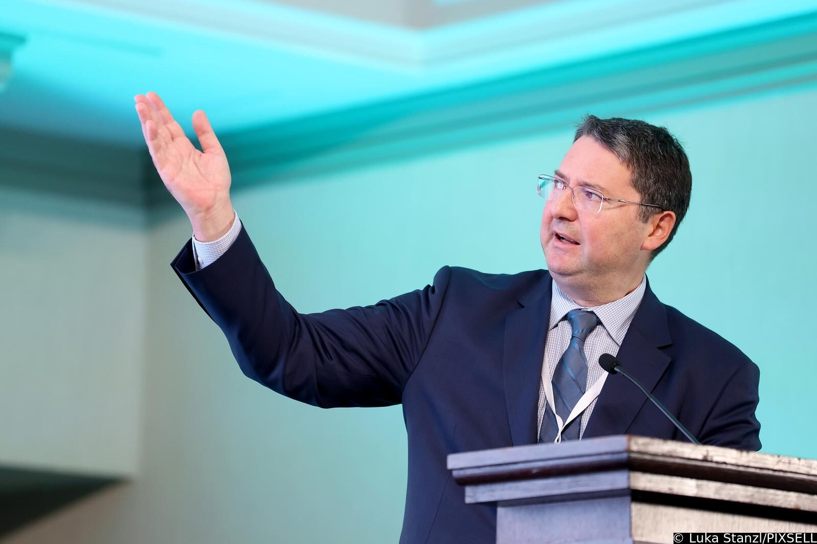 Zagreb: Konferencija “Zagreb – bankarsko i financijsko središte”, prezentacija Ususret euru