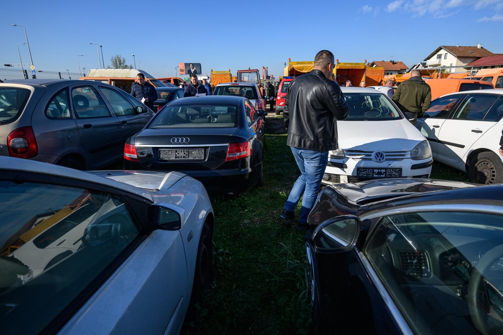 Zagreb: Pregled državnih vozila koja će biti ponuđena na javnoj dražbi