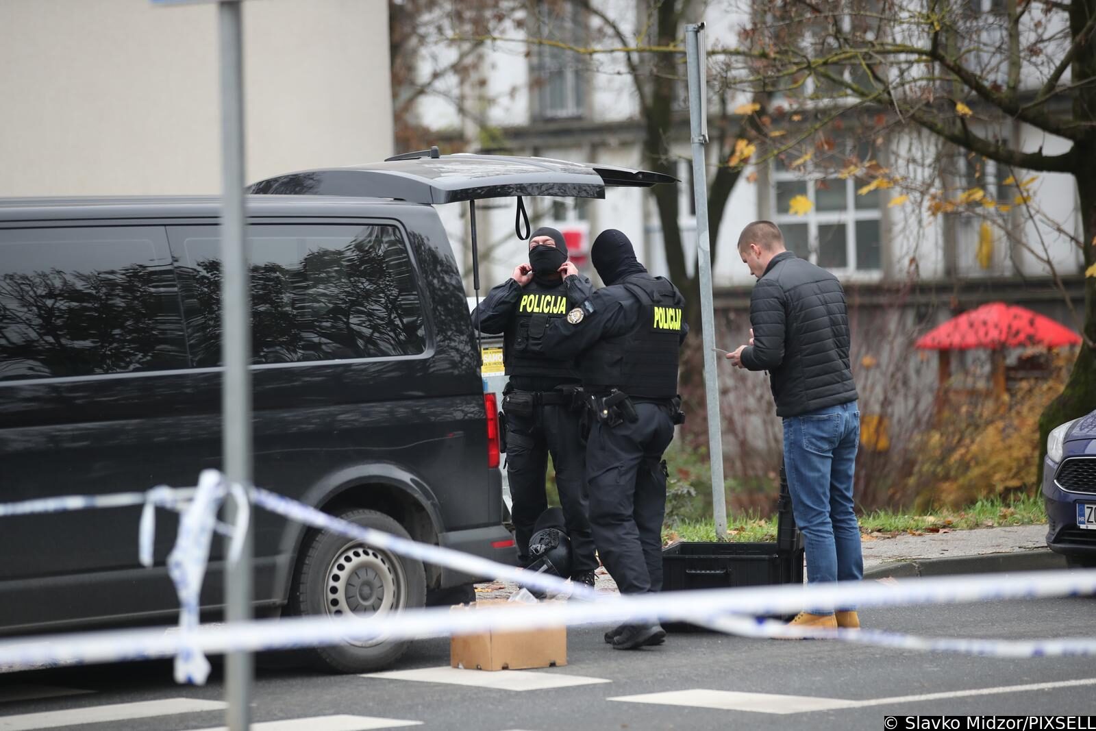 Zagreb: Policijski očevid na Donjim Sveticama gdje je došlo do pucnjave