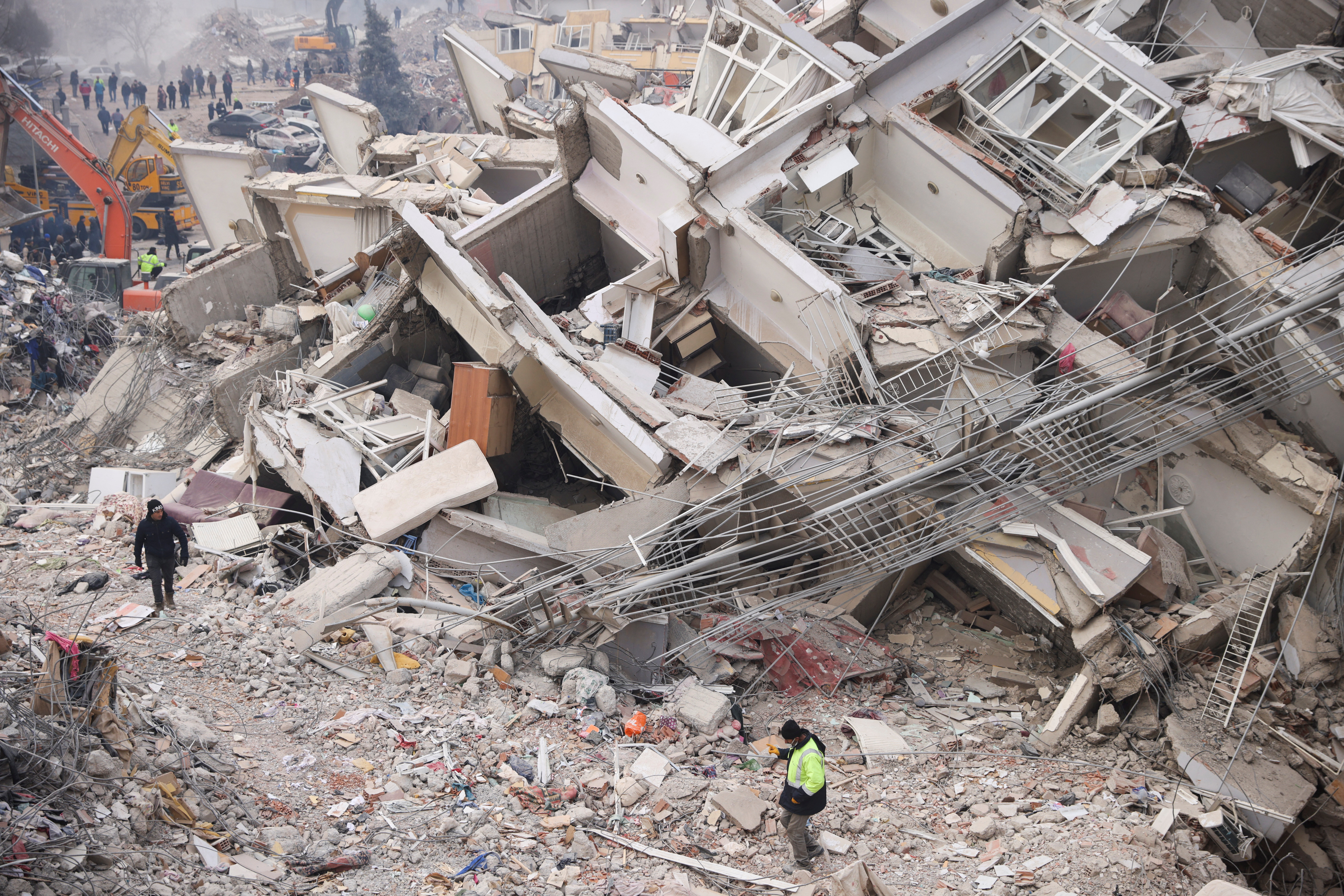 землетрясение в турции 6 февраля 2023. землетрясение в турции и сирии 2023. землетрясение в турции 2023 число погибших. 02. 02 землетрясение.