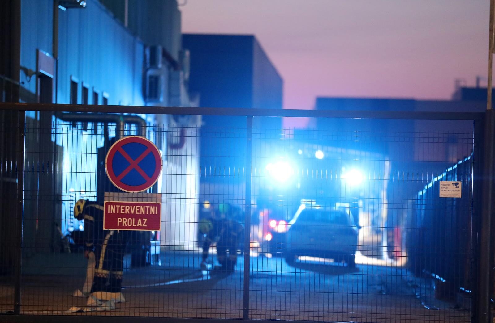 Zagreb: Požar u tvornici Rimac u Škorpikovoj