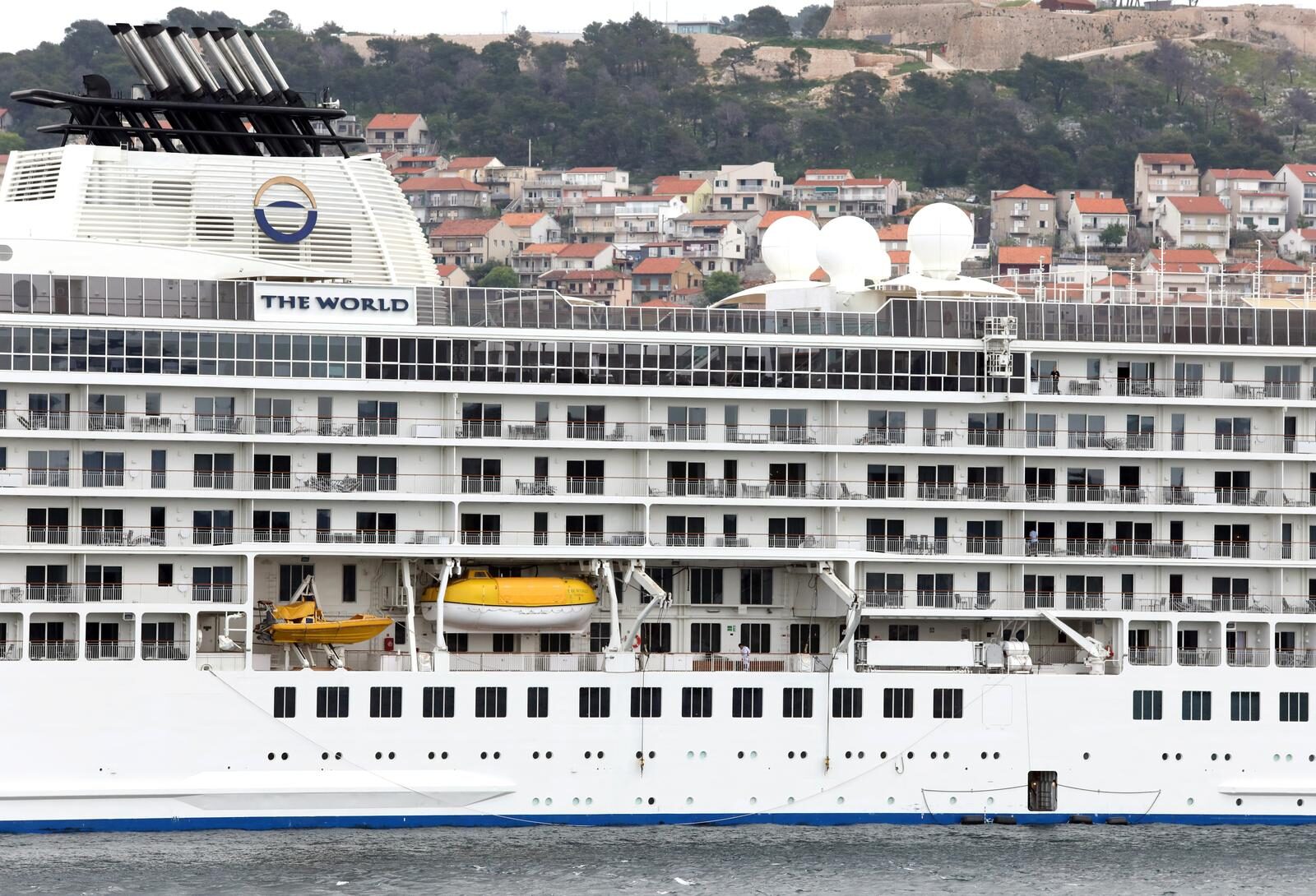 U ibenik stigao The World  najve?i privatni kruzer na svijetu