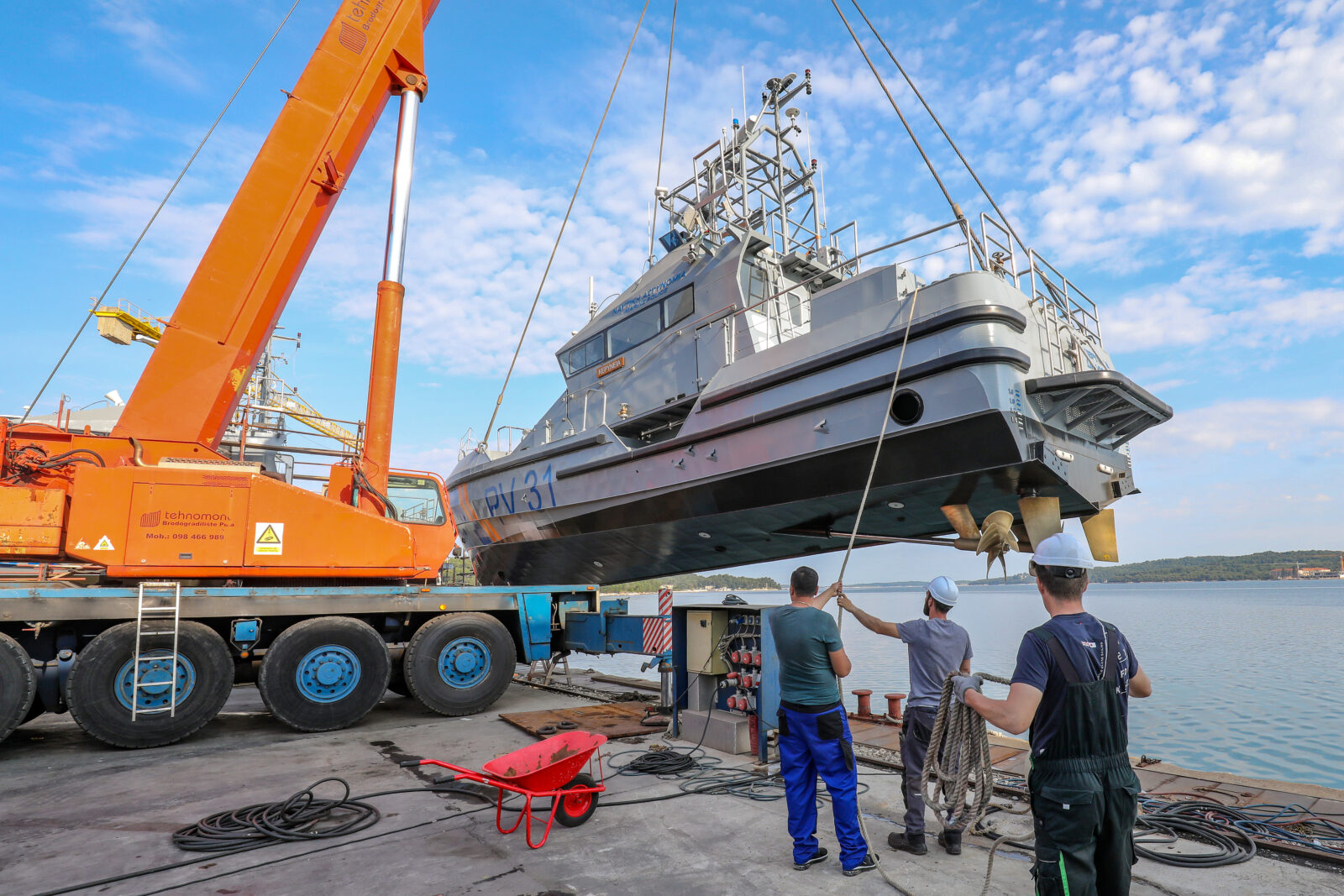 Porinuće broda za ciparsku pomorsku policiju u pulskom brodogradilištu Tehnomont