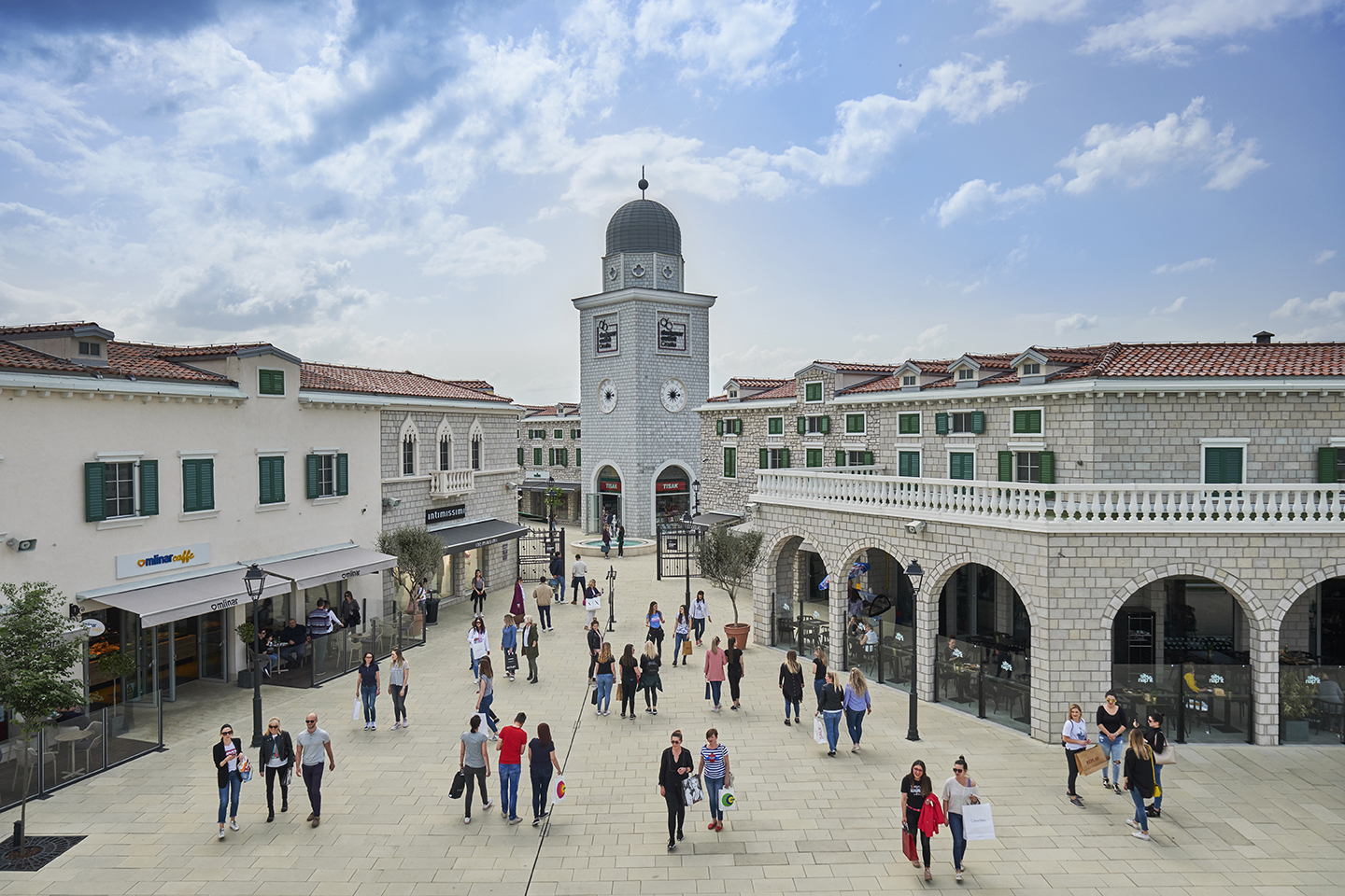 Designer-Outlet-Croatia-Shopping-centre (4)