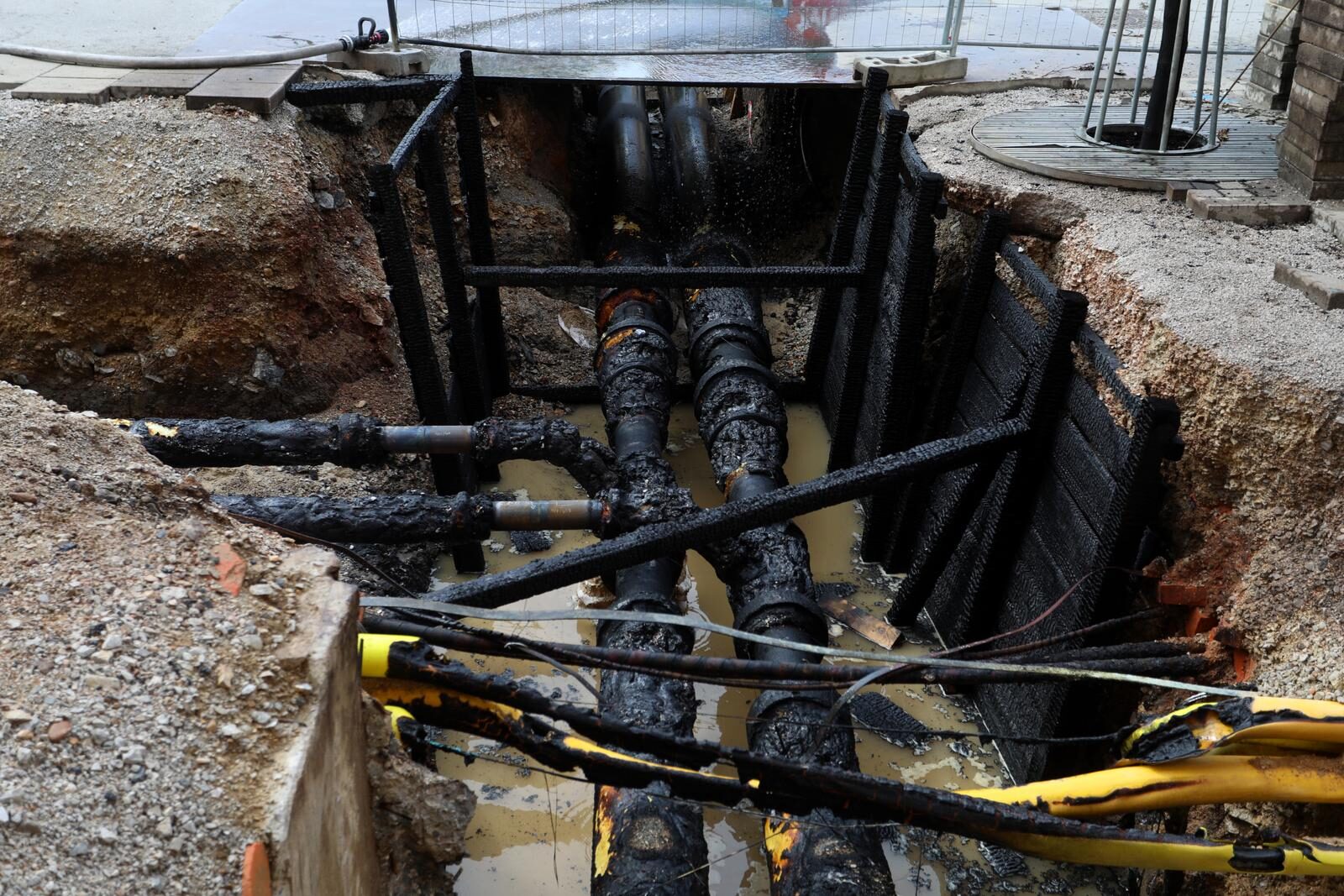 Karlovac: Ugašen požar nakon eksplozije plina u centru grada