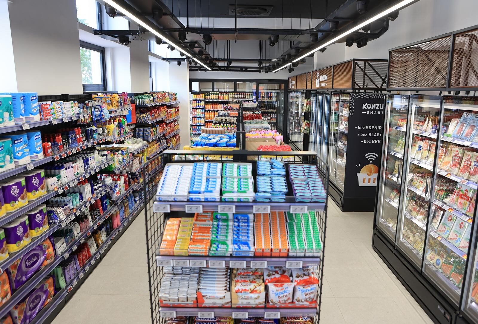 Zagreb: Svečano otvorenje Konzum smart, trgovine koja nema blagajni niti djelatnika