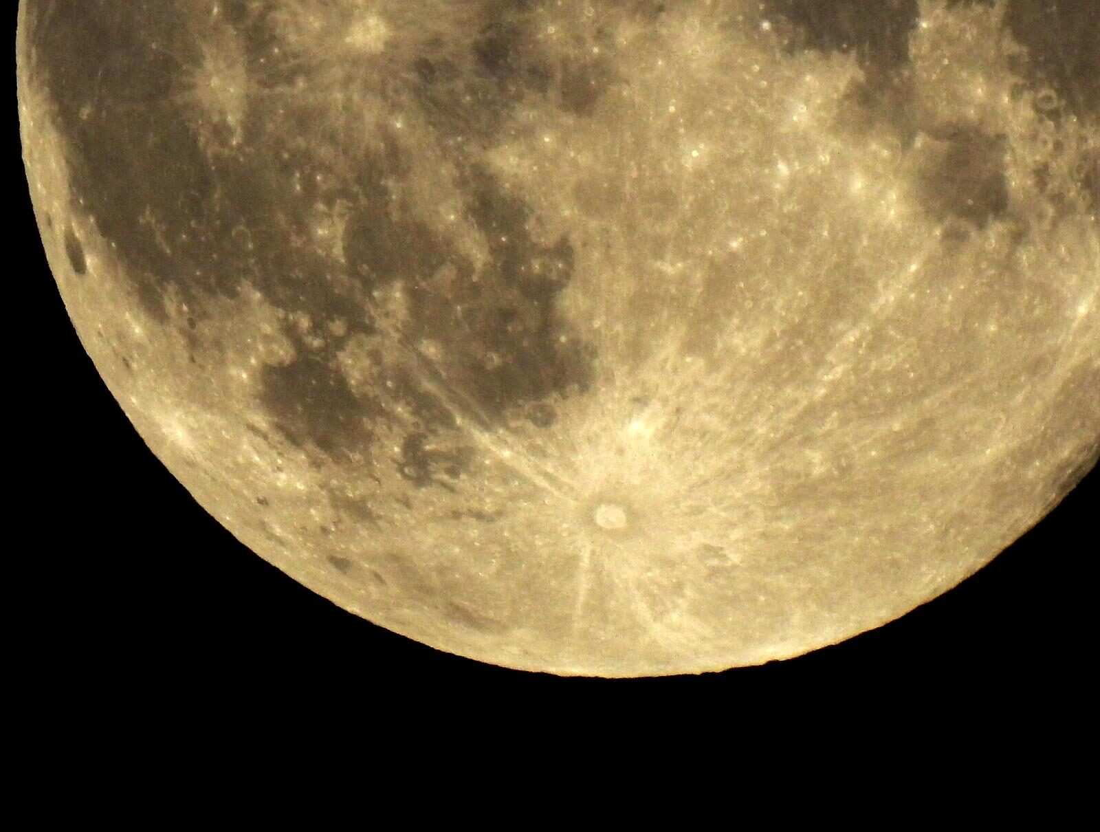 Supermjesec iznad Šibenika