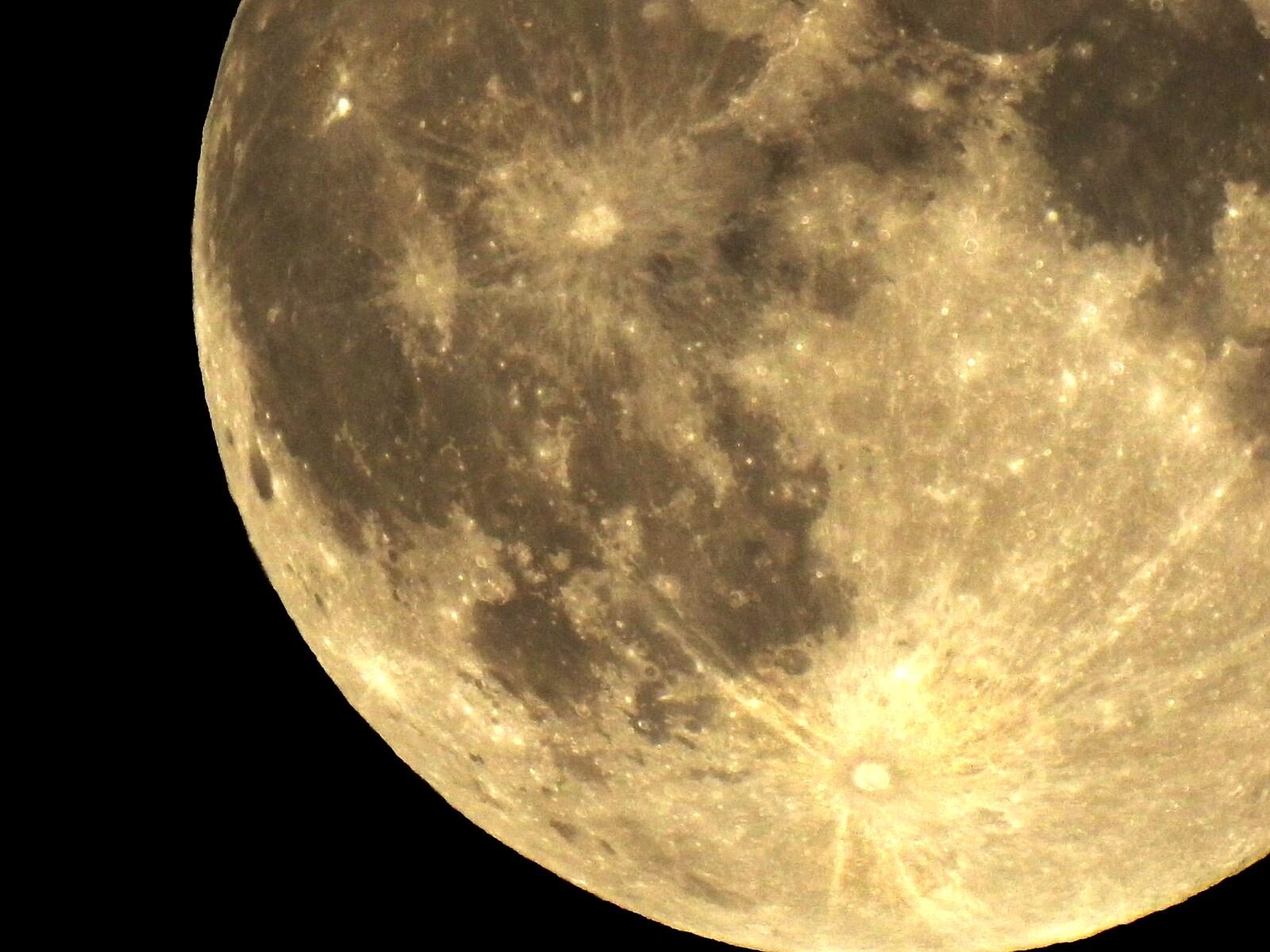 Supermjesec iznad Šibenika