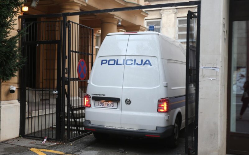 Uskok opet u akciji: U tijeku uhićenja u Splitu, Zagrebu, Osijeku i Pagu zbog izbjegavanja carinskog nadzora