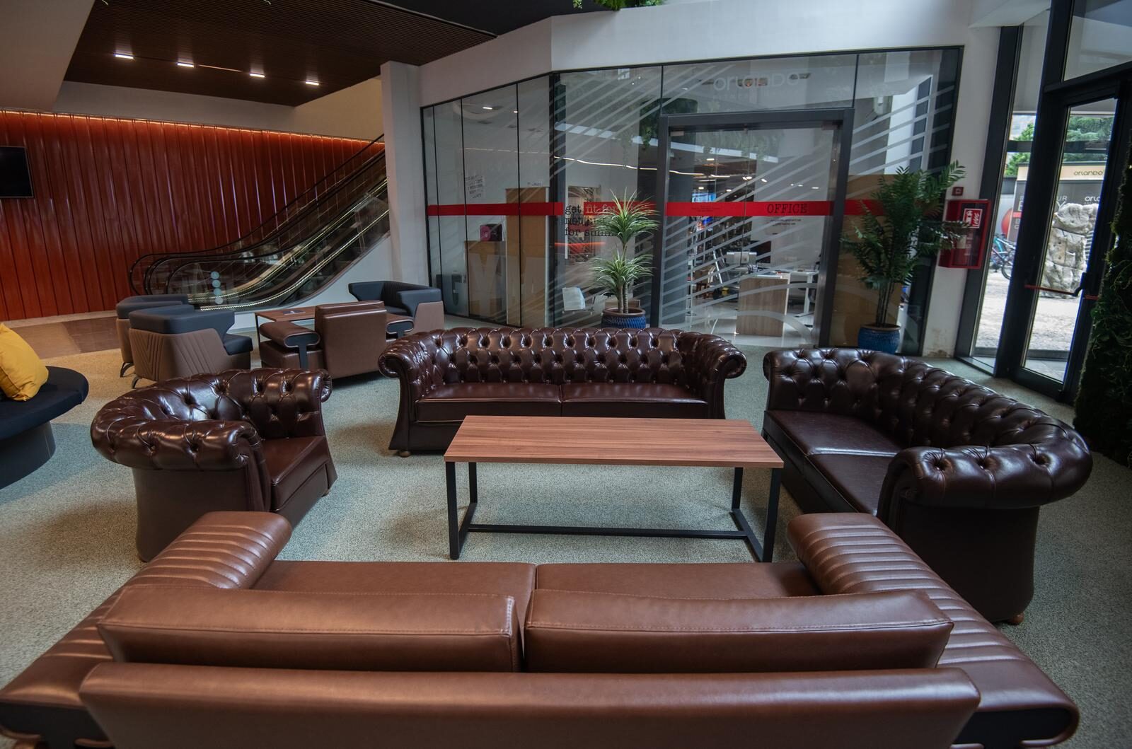 Zagreb: Wespa Business&Lounge