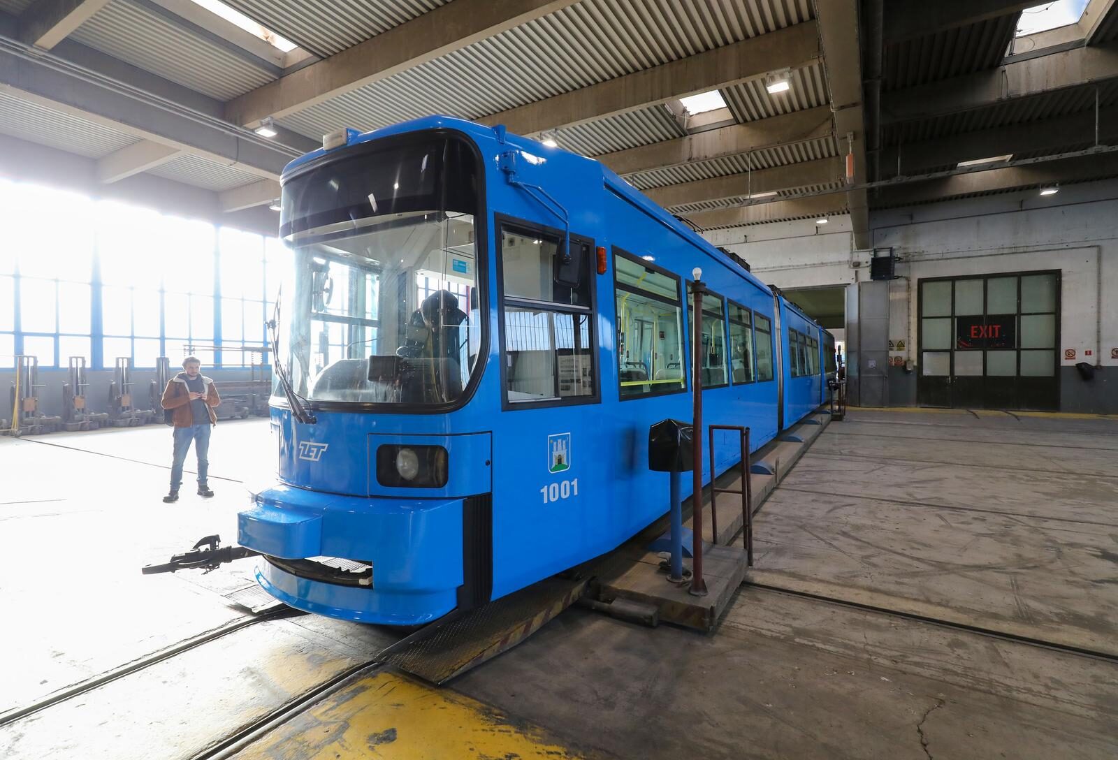 Zagreb: Prvi rabljeni tramvaj iz Njemačke stigao u garažu ZET-a
