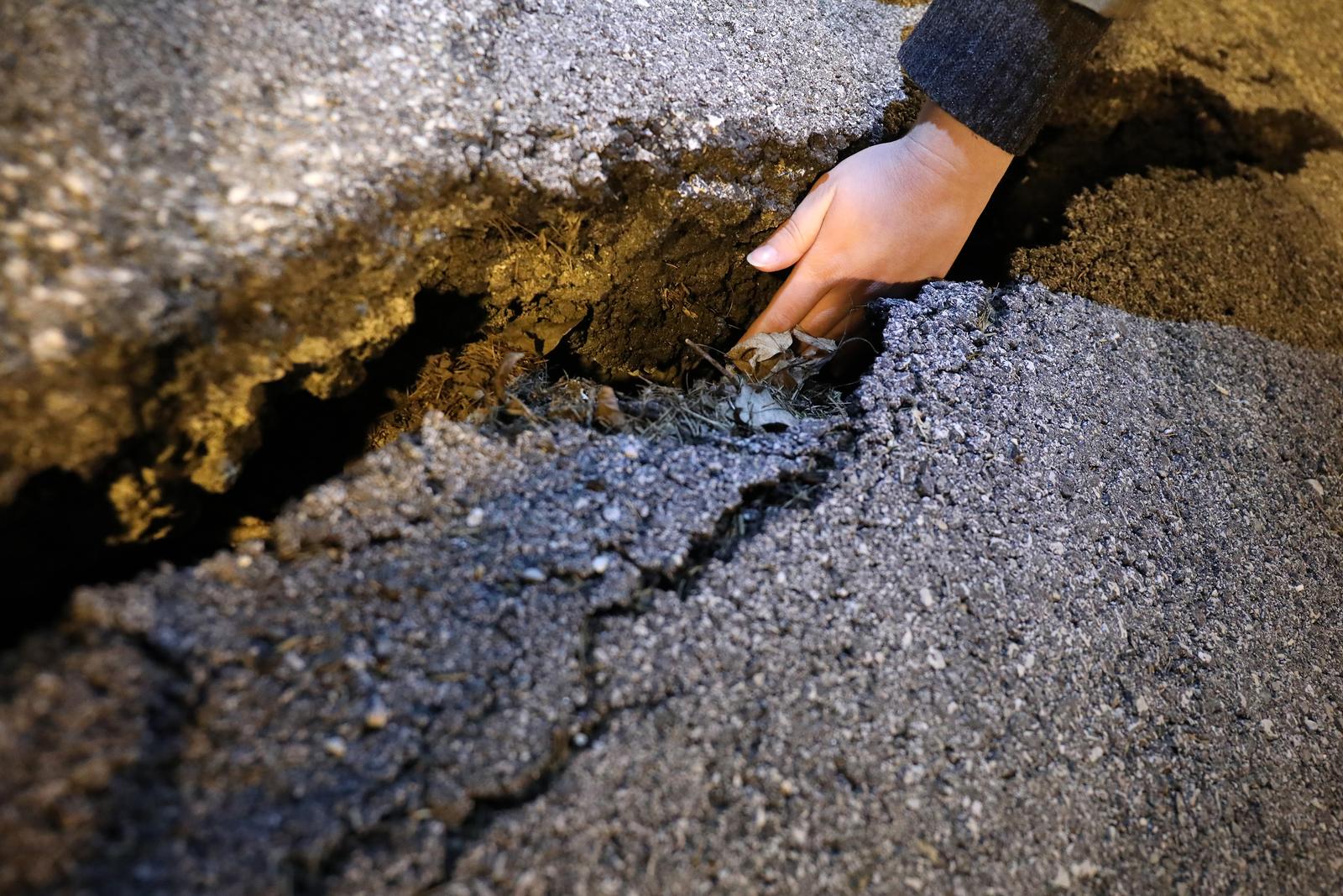 Zagreb: Aktiviralo se klizite na Pantov?aku ispred ulaza u Predsjedni?ke dvore