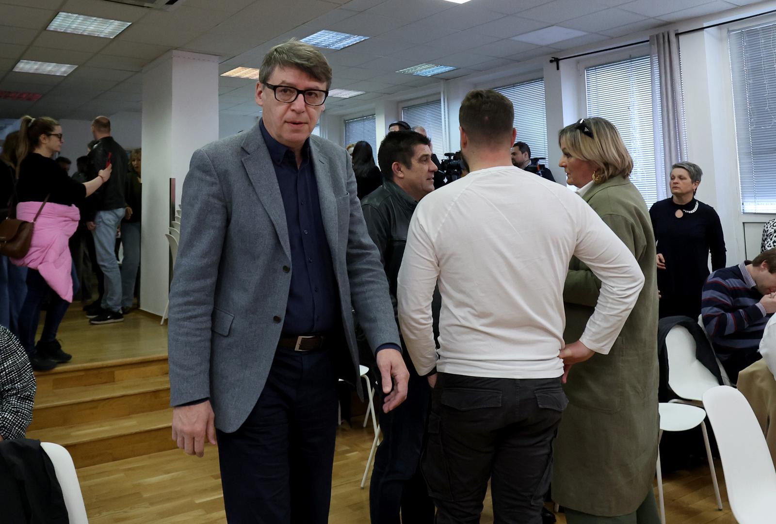 Zagreb: Sjednica Glavnog odbora SDP-a u središnjici stranke na Iblerovom trgu