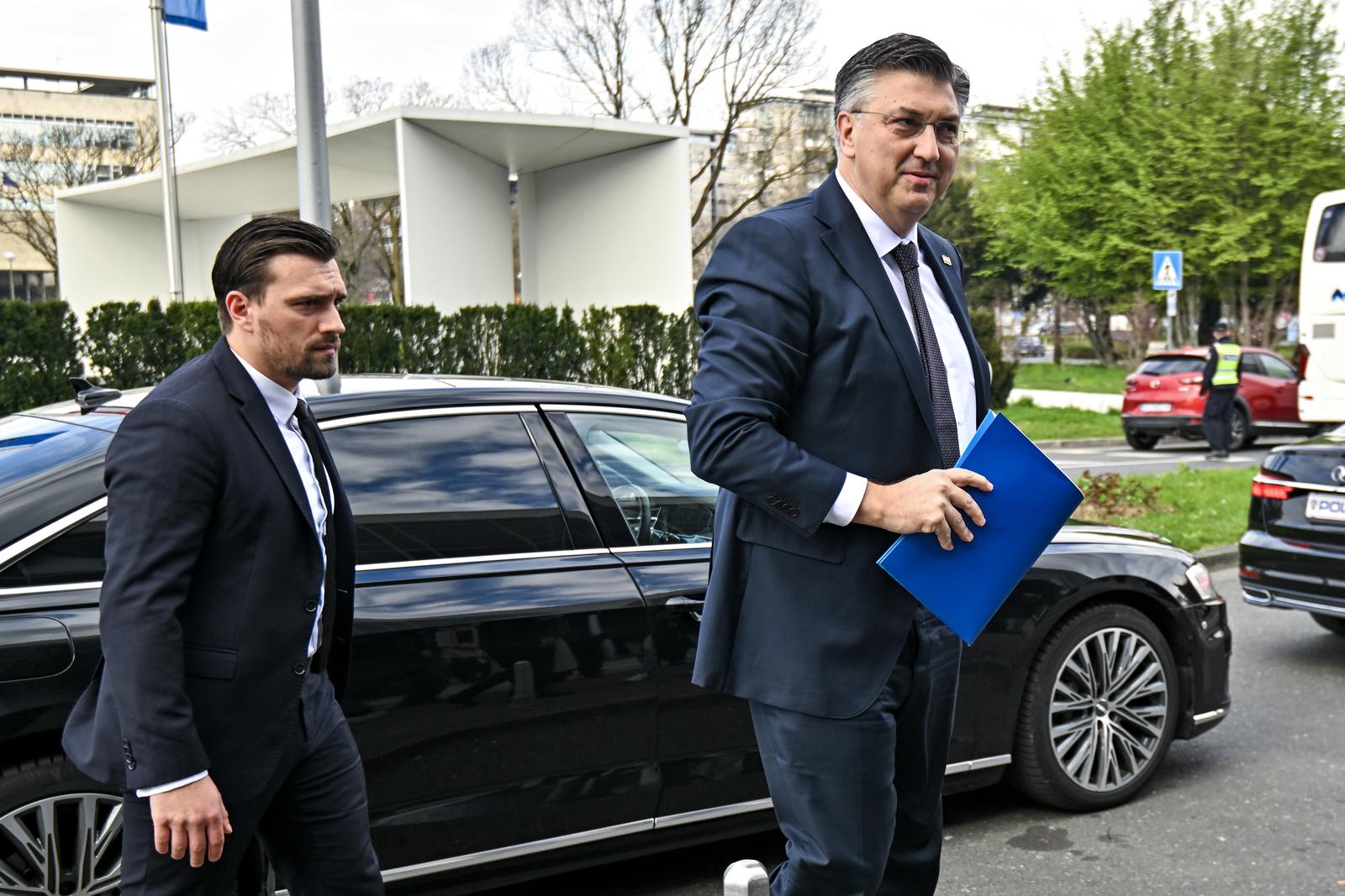 Zagreb: Andrej Plenković stigao na 20. Opći sabor HDZ-a u KD Vatroslav Lisinski