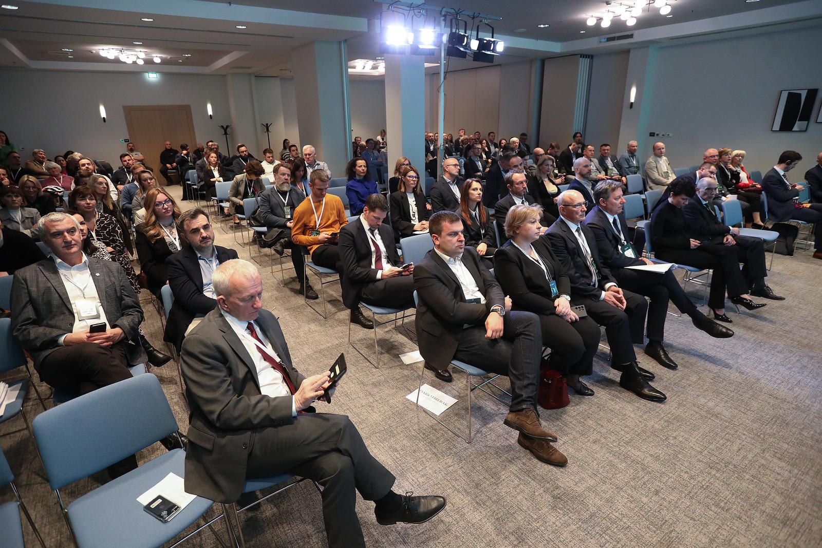 Zagreb: Održana je prva ovogodišnja energetska konferencija 