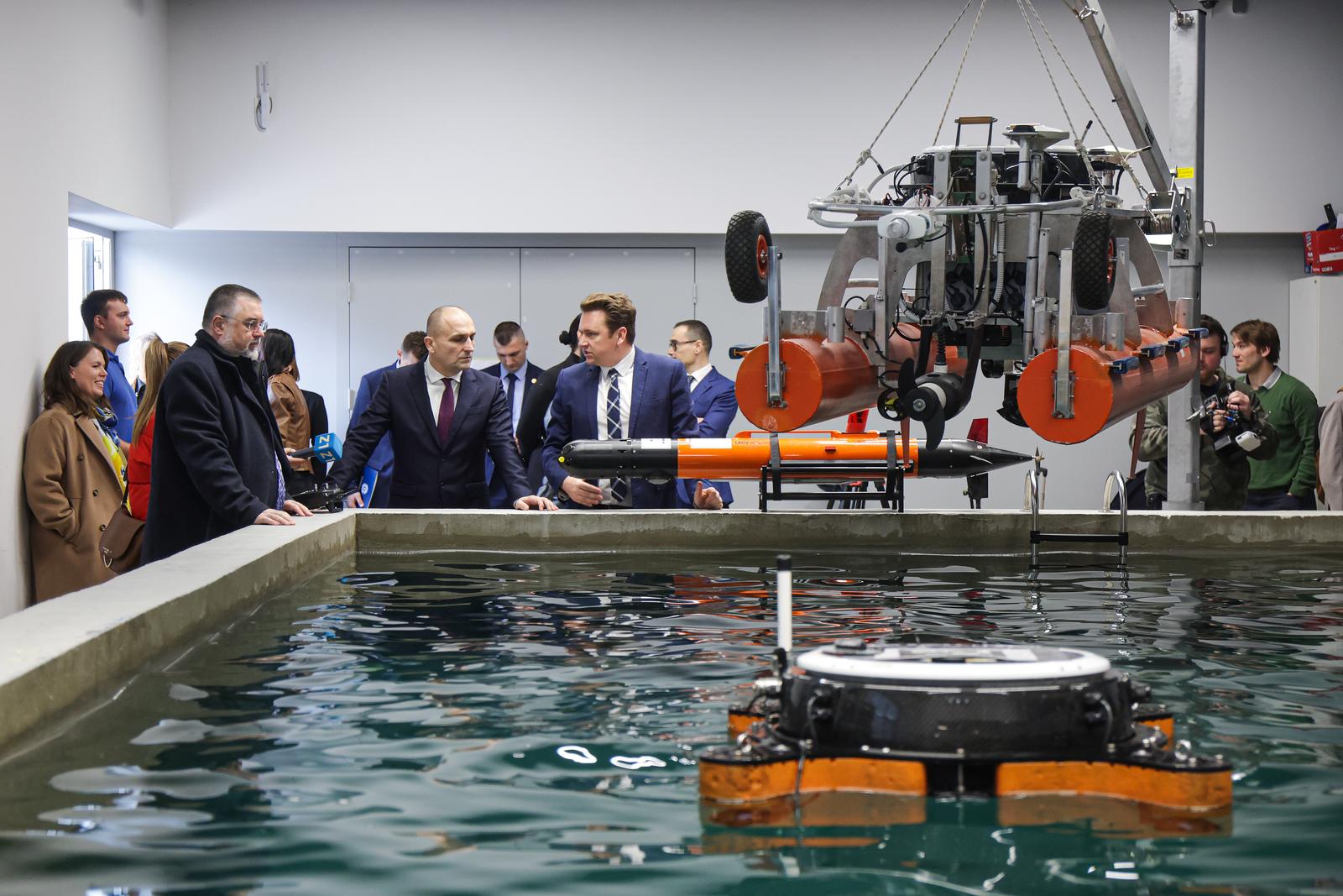 Ovo je rjeenje s kojim su FER-ovi roboti?ari pobijedili na prestinom svjetskom natjecanju