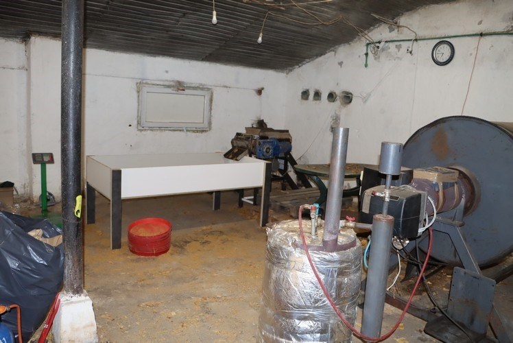 f5b88c27-256a-4034-a2e0-8824274b4ff9