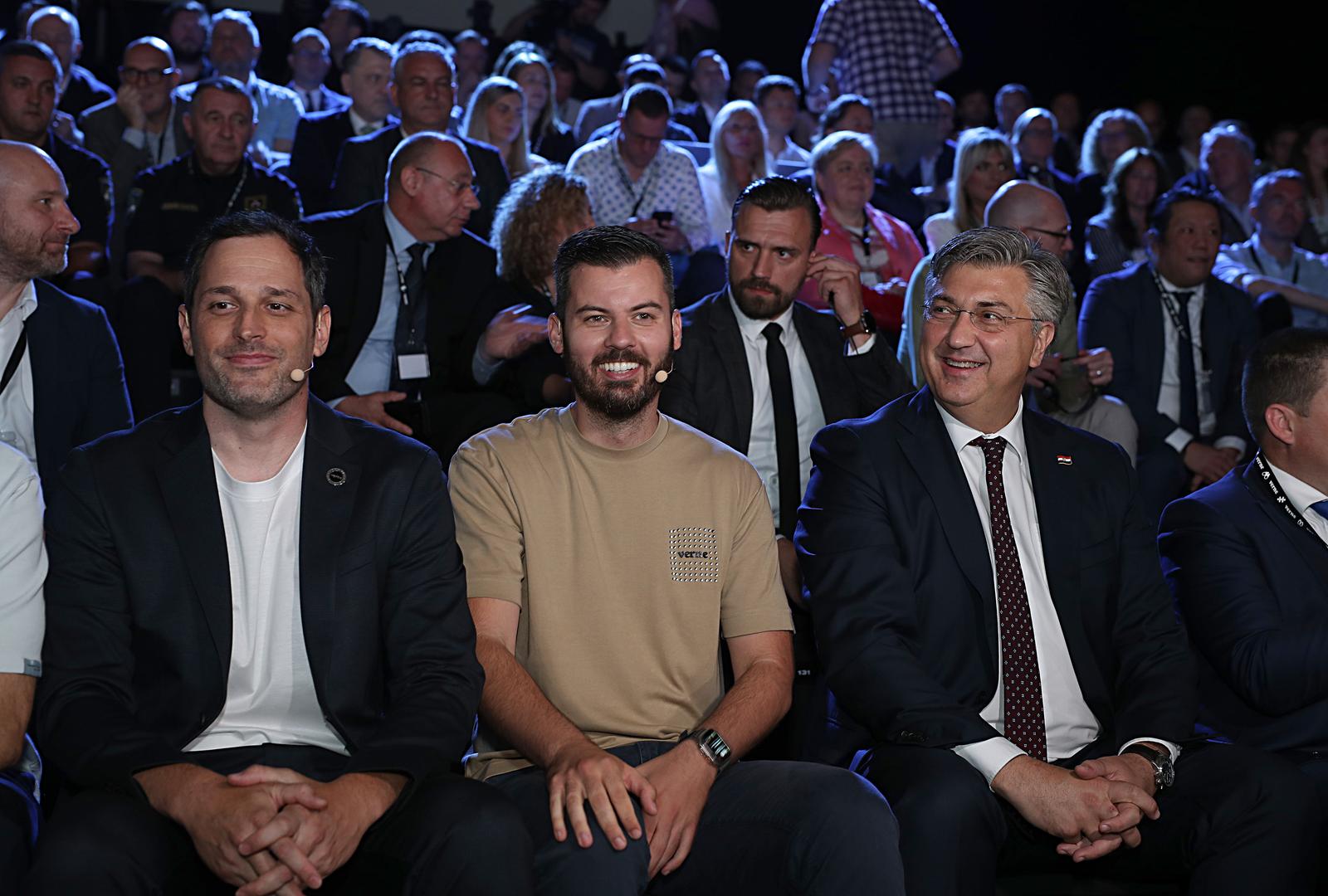 Zagreb: Mate Rimac predstavio projekt robotaksija 