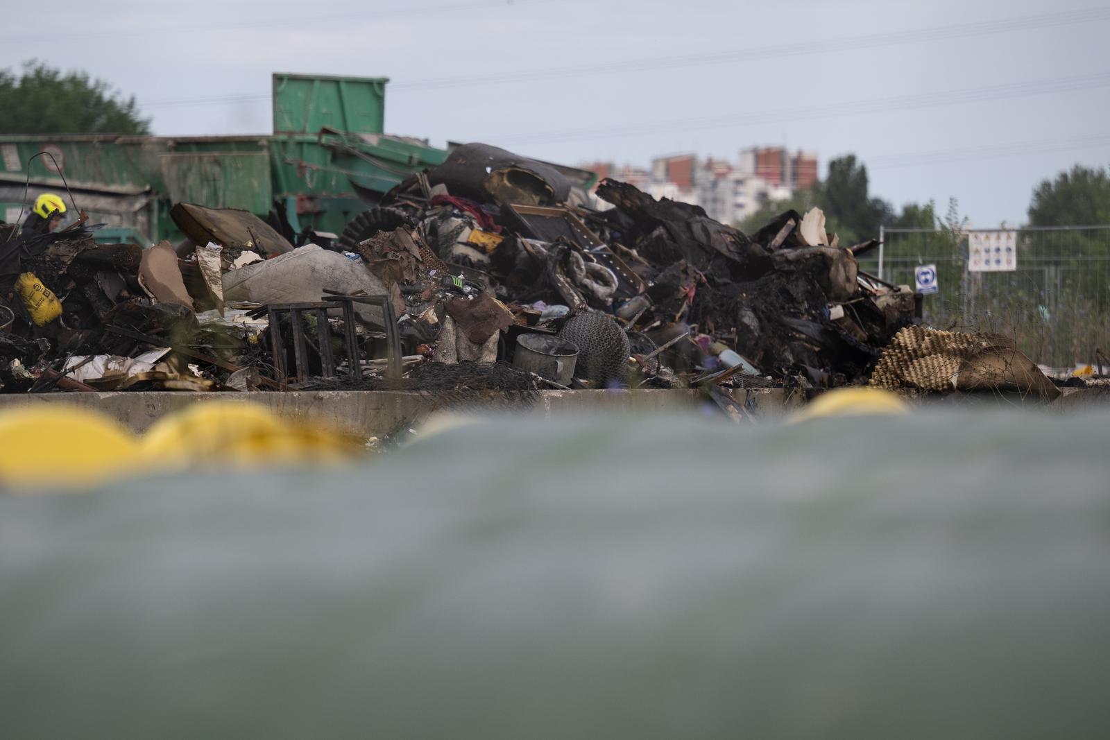 Zagreb: Noćas izbio požar na Jakuševcu, gorio glomazni otpad
