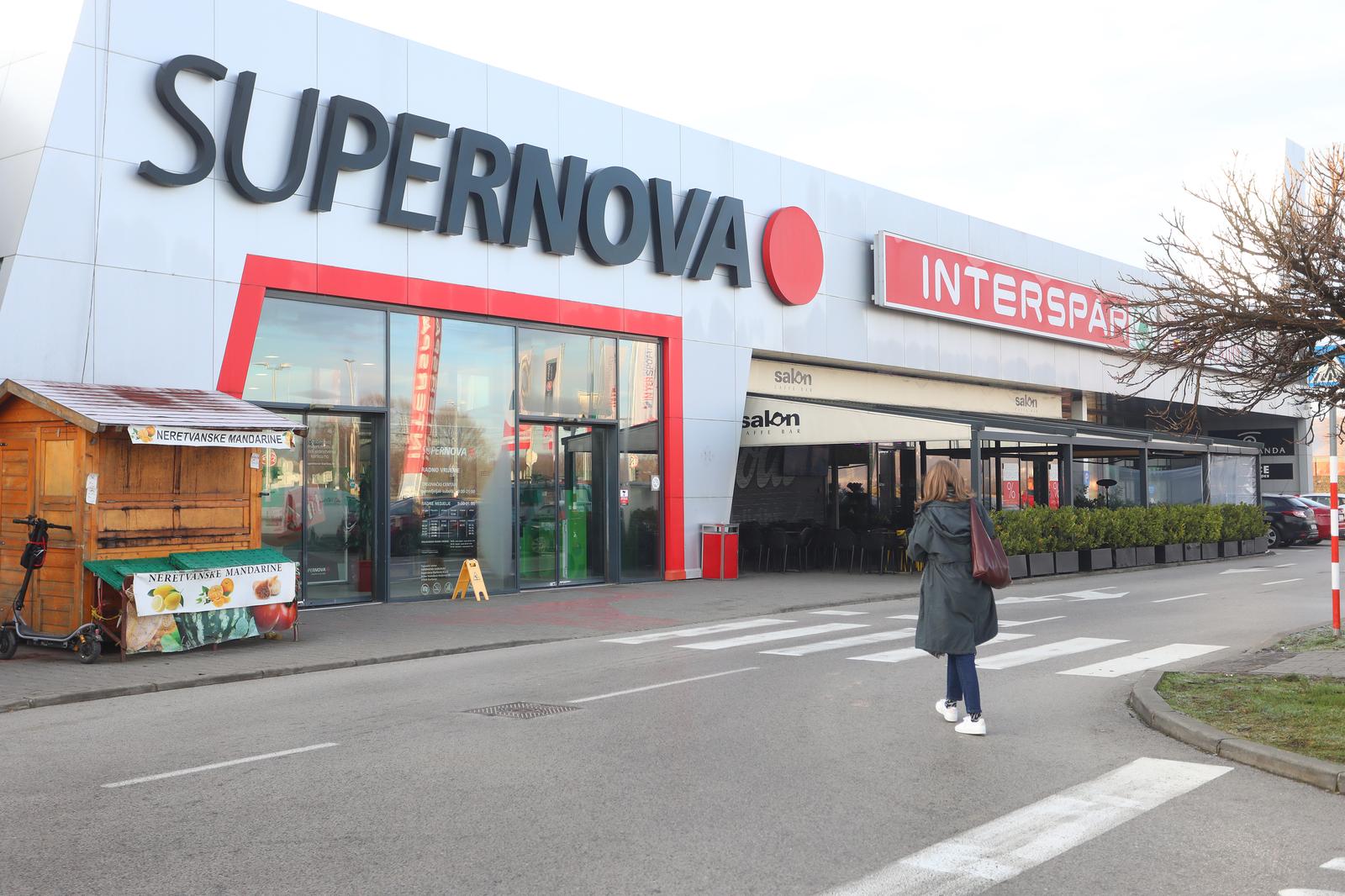 Poceo veliki bojkot svih trgovina