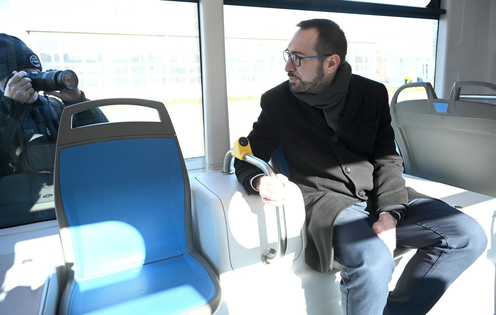 Zagreb: Predstavljanje novog tramvaja ZET-a