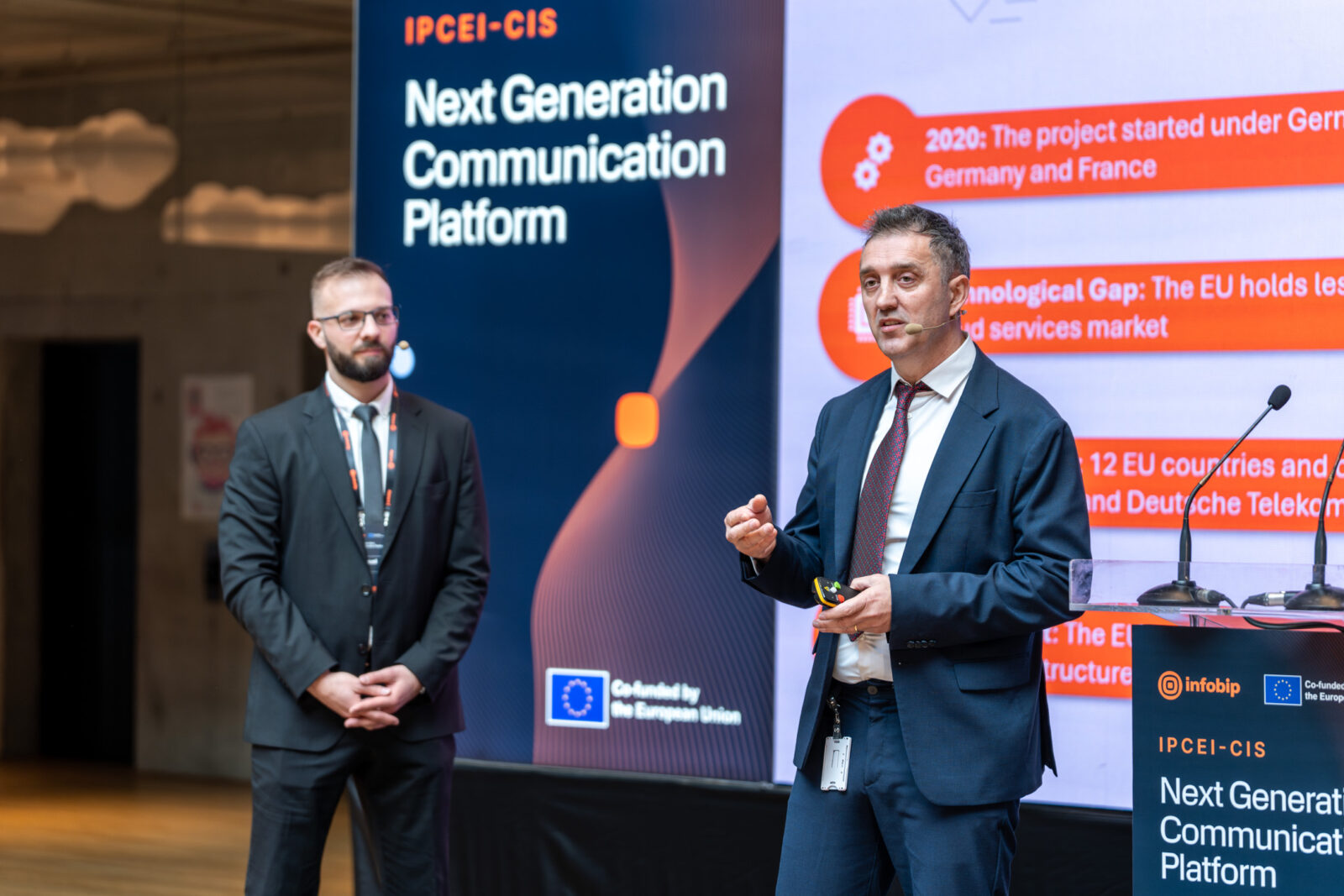 Potpredsjednik za istraživačke saveze i glavni tehnički direktor Infobipa Damir Prusac, stručnjak informacijskih tehnologija u Infobipu Emanuel Lacić