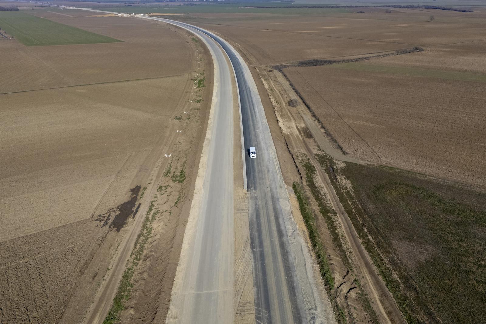 Punom parom se gradi posljednja dionica Koridora 5c, uskoro će put od Osijeka do Budimpešte trajati dva sata