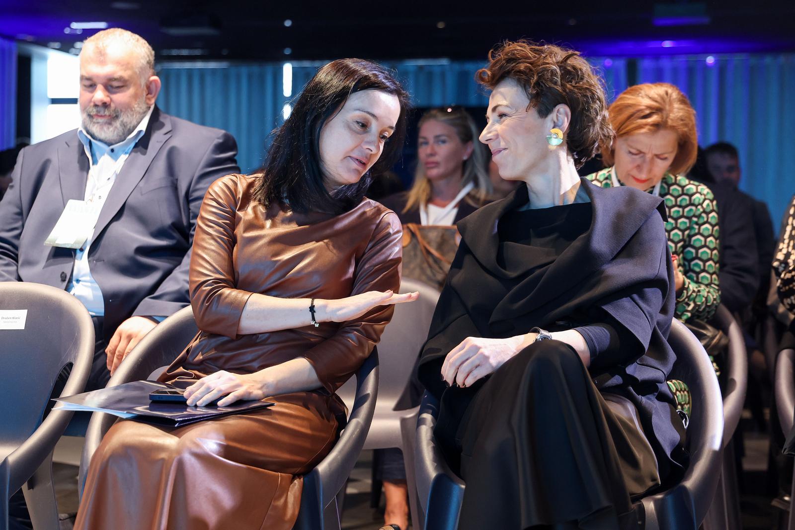 Zagreb: Konferencija  