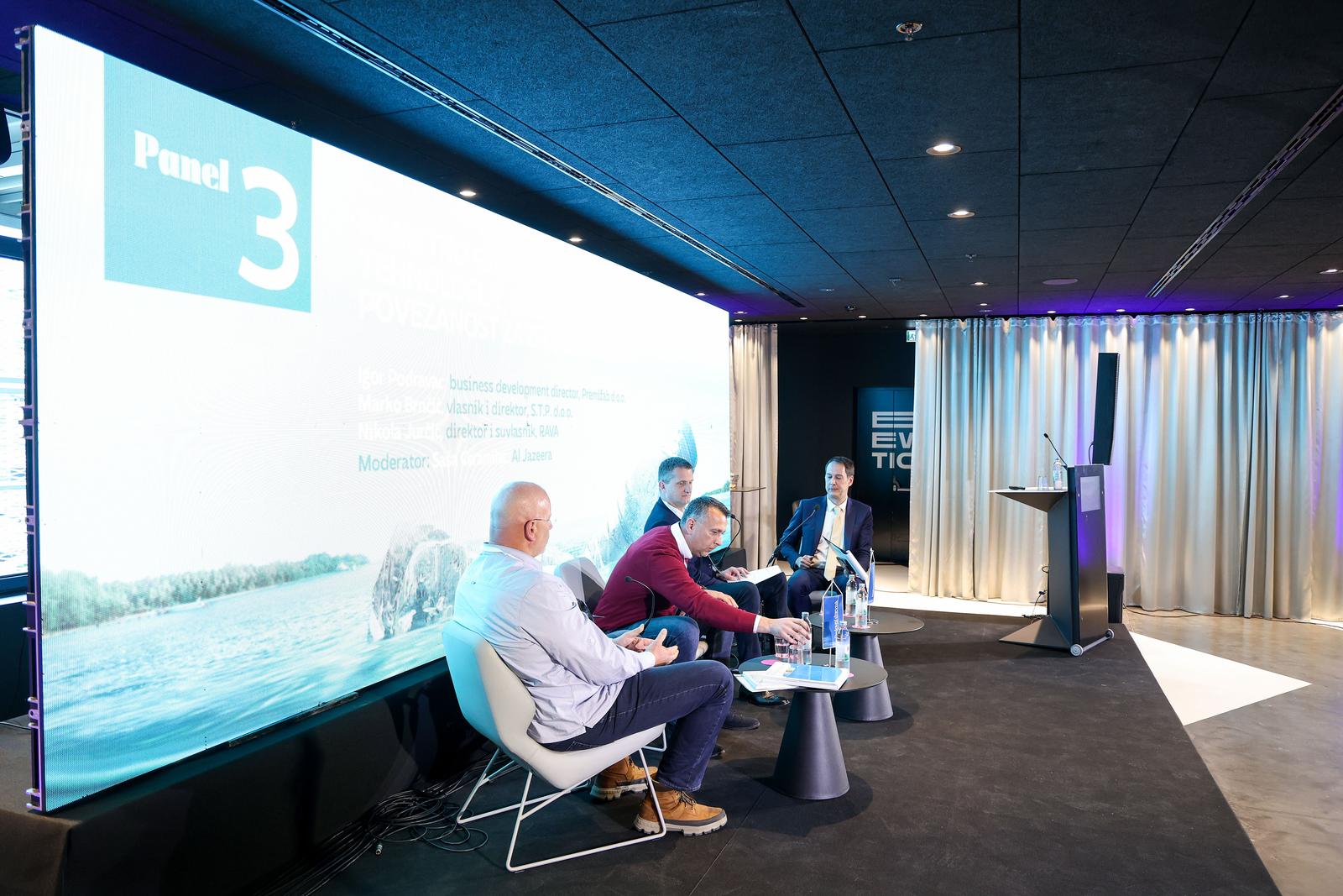 Zagreb: Konferencija 