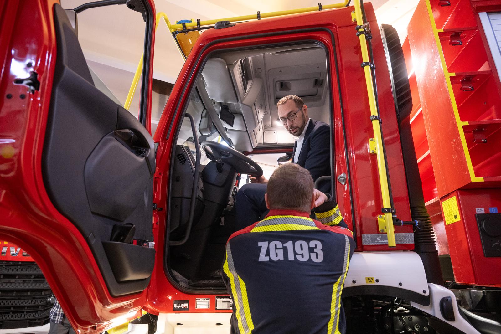 Zagreb: Predstavljanje novih vatroganih vozila i opreme