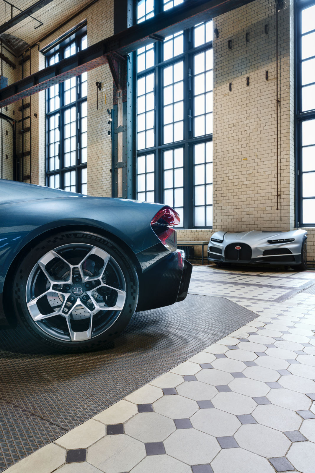 10 BUGATTI New Design Studio Berlin
