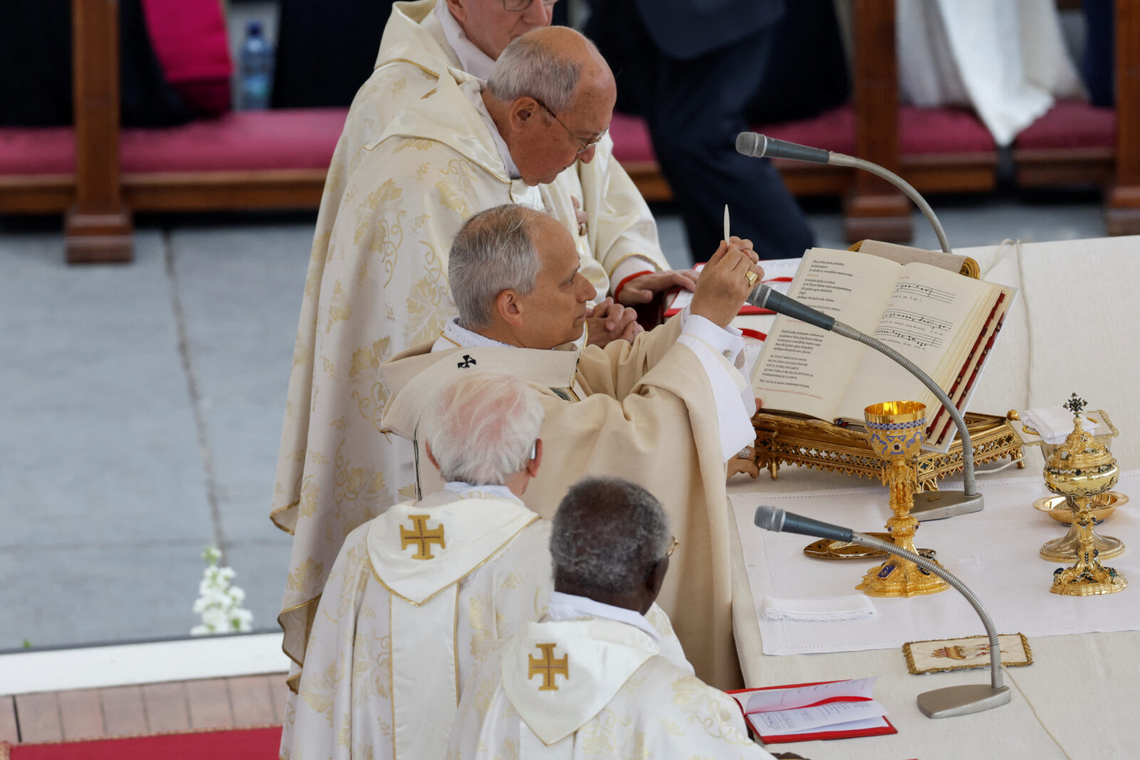 Inauguracijska misa pape Lava XIV na Trgu svetog Petra u Vatikanu