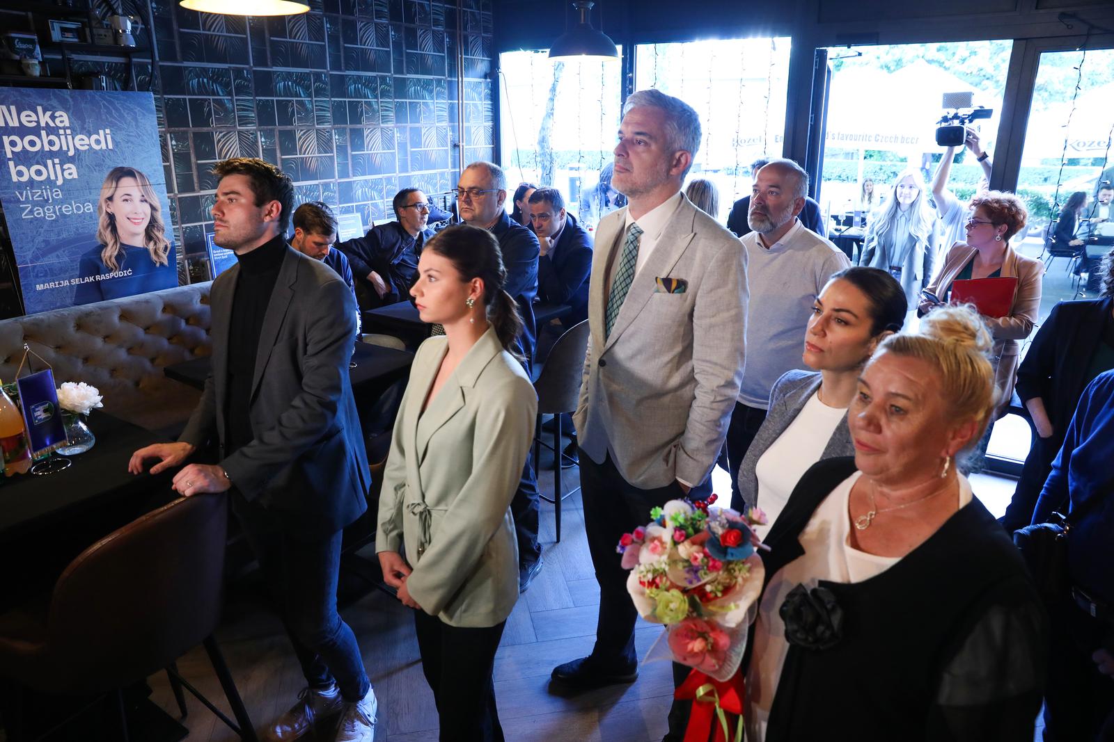 Zagreb: Doček izbornih rezultata u izbornom stožeru Marije Selak Raspudić