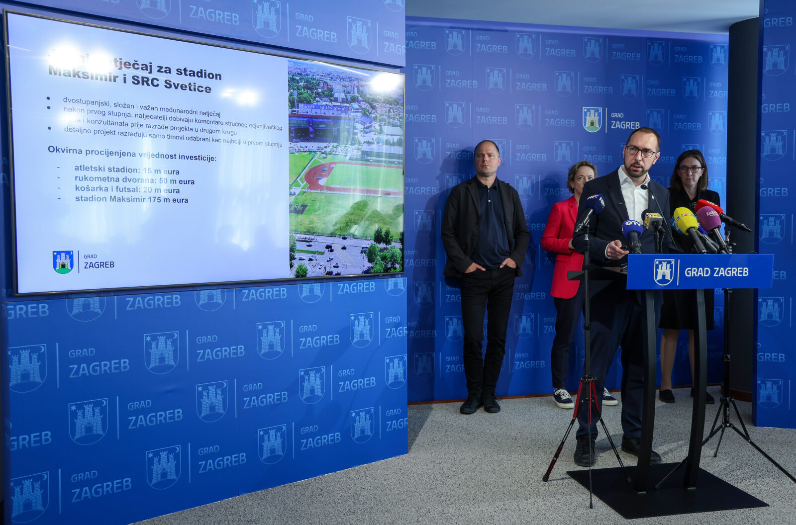 Zagreb: Tomašević sa suradnicima predstavio program za izradu rješenja za stadion Maksimir