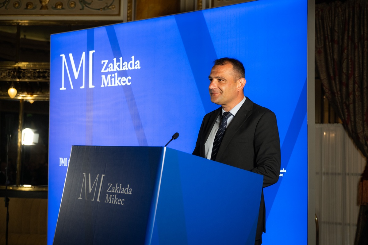 Zaklada Mikec_Matija Posavec