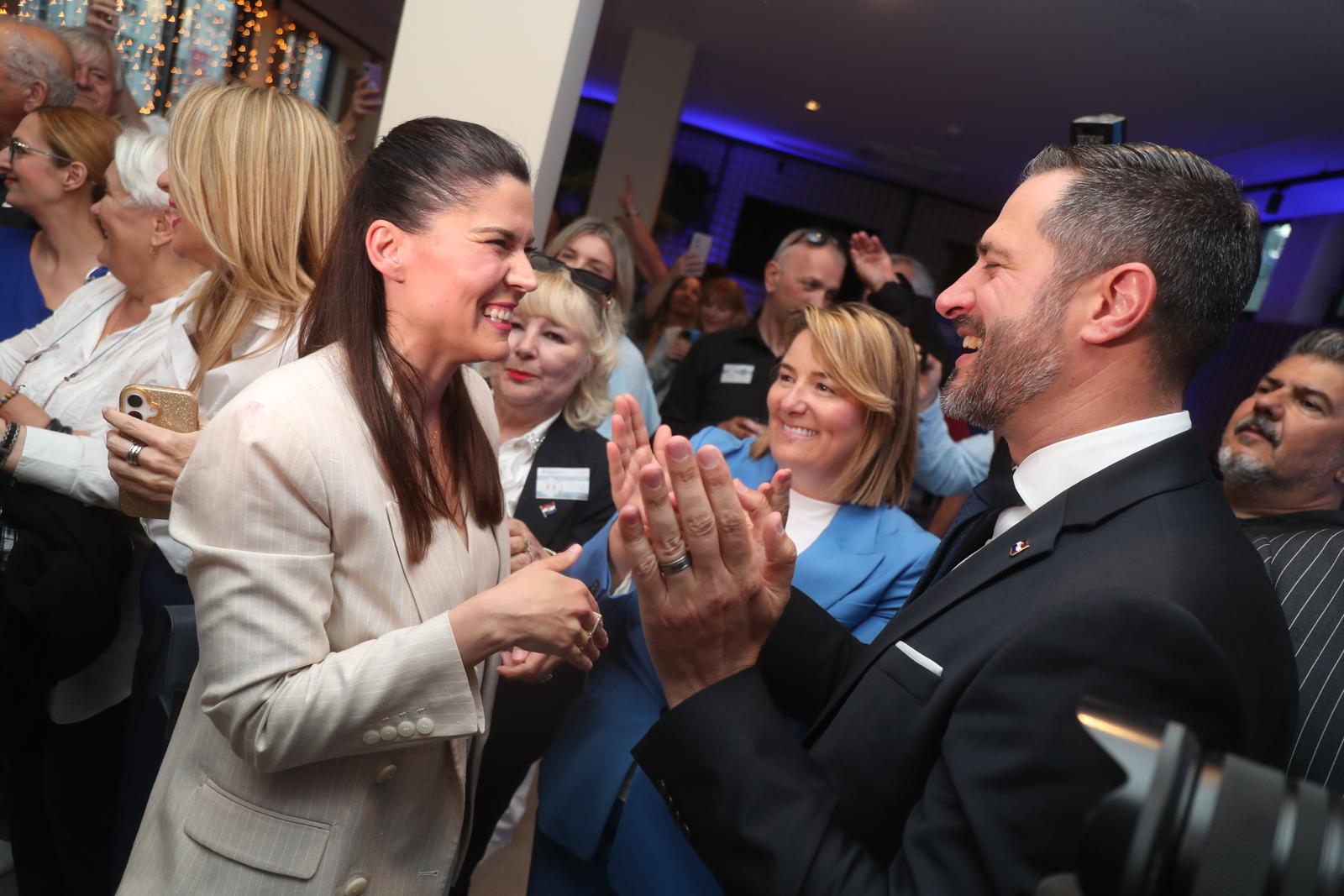 Split: HDZ-ov Tomislav Šuta proglasio izbornu pobjedu, slavi se u njegovom stožeru