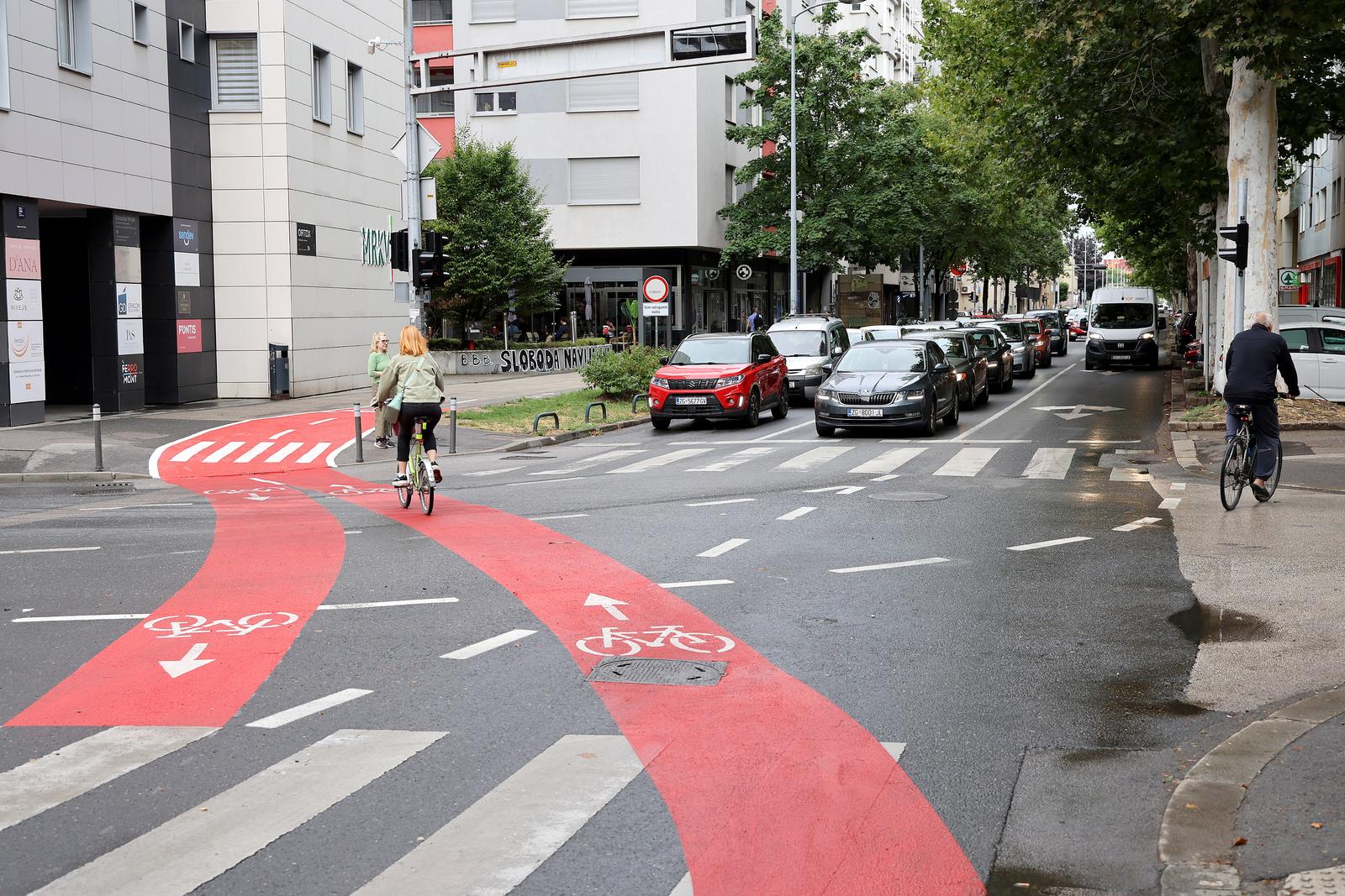 Zagreb: Na križanju Ulice  grada Mainza i Slovenske postavljena nova inteligentna prometna signalizacija