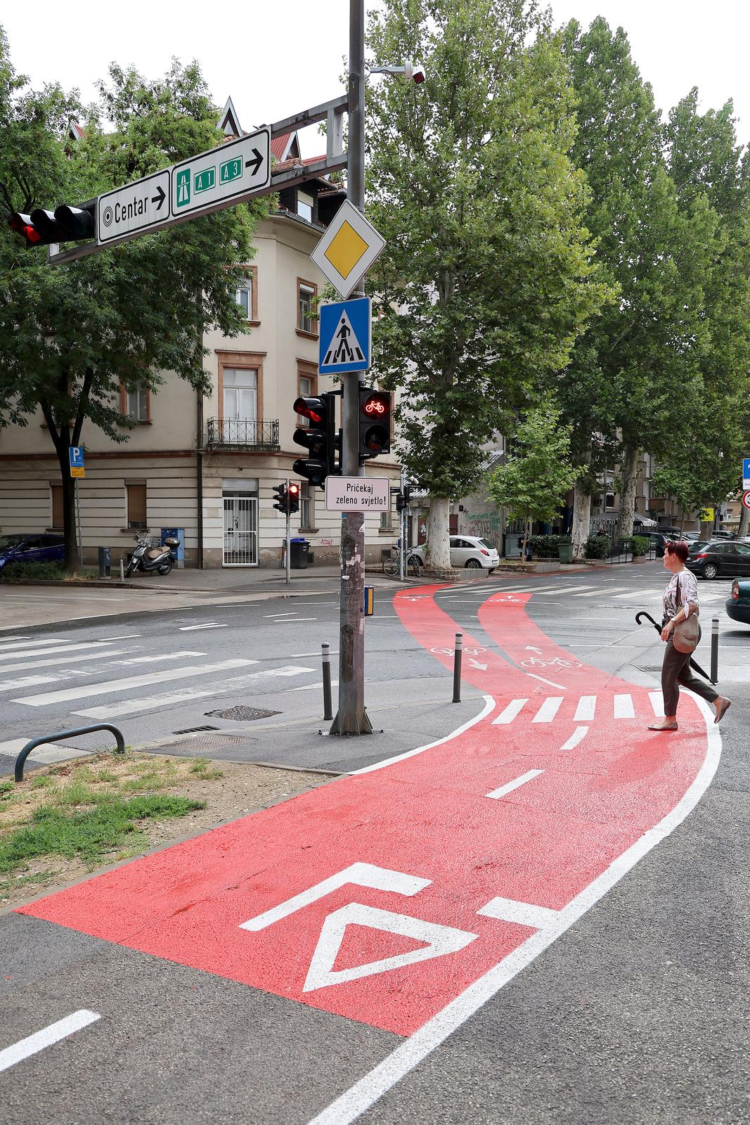 Zagreb: Na križanju Ulice  grada Mainza i Slovenske postavljena nova inteligentna prometna signalizacija