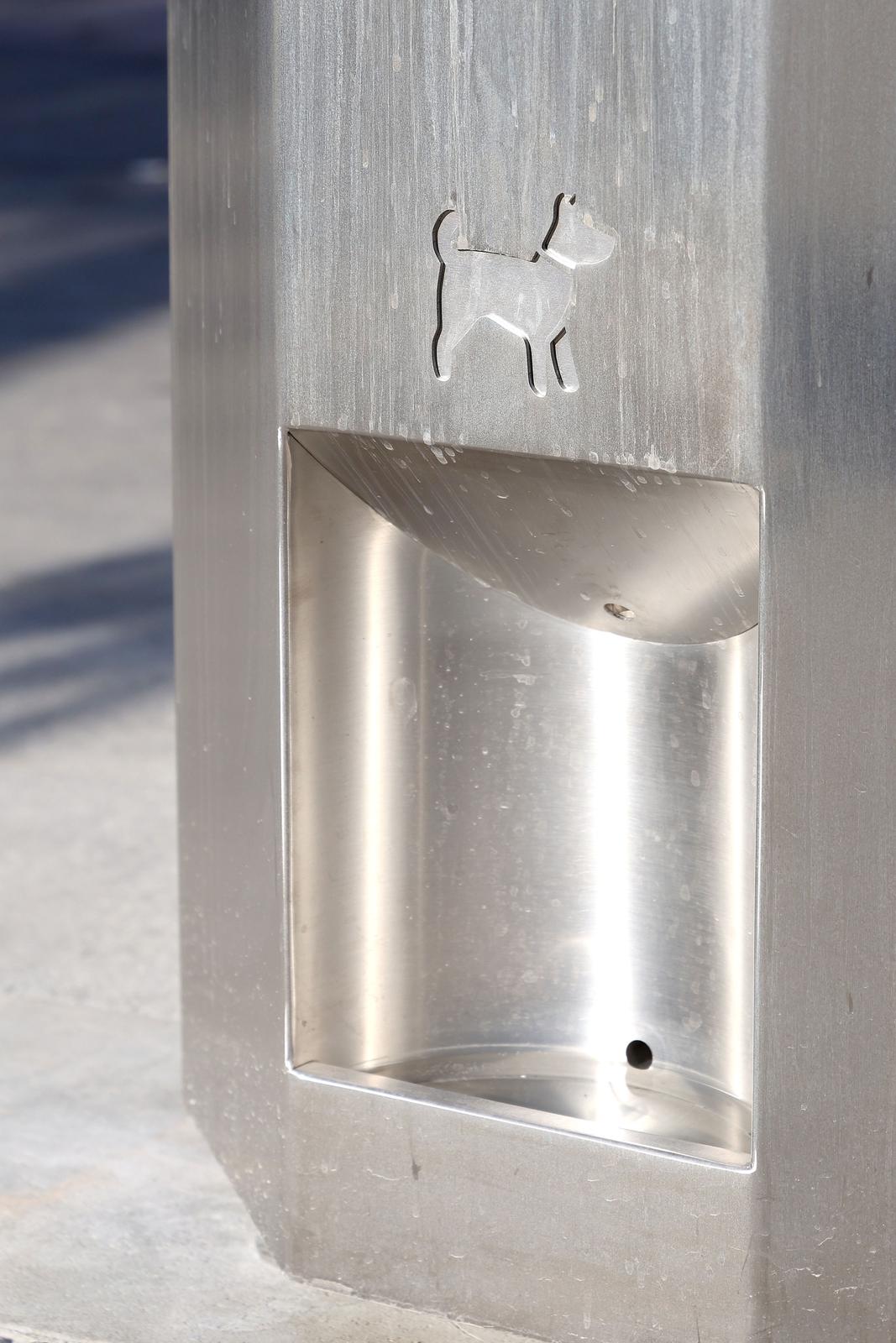 Zagreb: Na Kvaternikovom trgu postavljena javna česma