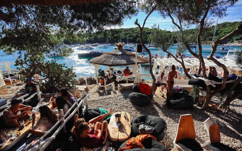 Turistima je dosta, masovno se žale na cijene u Hrvatskoj: Kava za 7, krema za sunčanje 33 eura