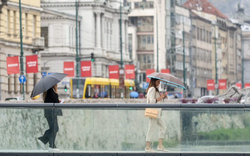 Bosna in Hercegovina beleži rast BDP-ja, a ostaja pri evropskem dnu po BDP-ju na prebivalca