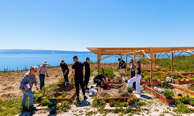 Naslovna-fotografija