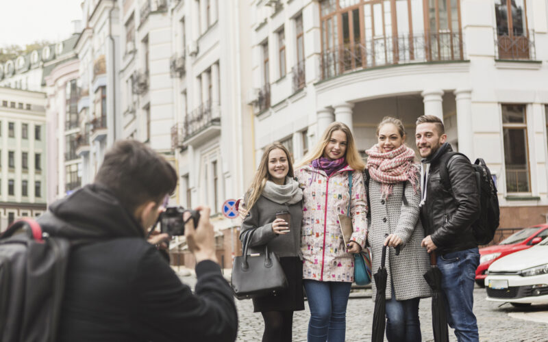 Na vrhu smo europske ljestvice: Evo s koliko godina mladi u Hrvatskoj napuštaju roditeljski dom