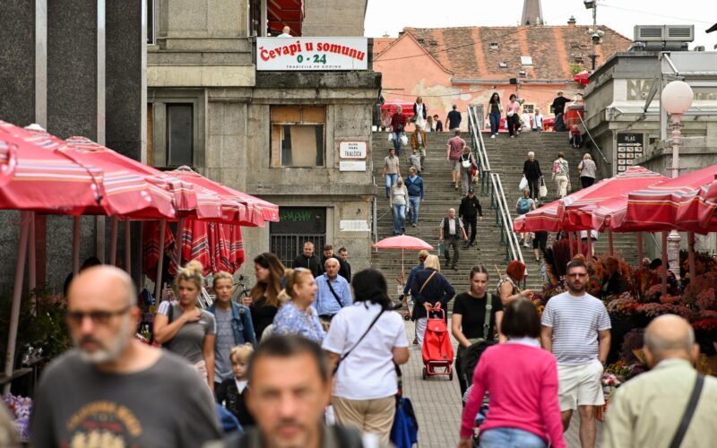 Na Hrvaškem konec septembra blokirani računi skoraj 200.000 državljanov