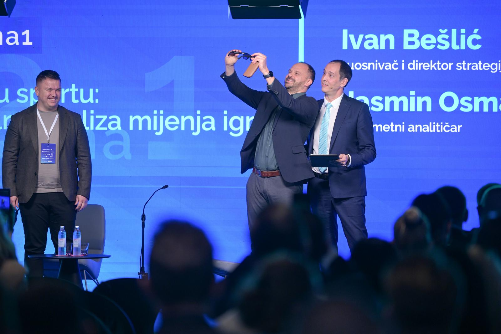 Zagreb: Konferencija SMART INDUSTRY 2025, Intervju 2 na 1