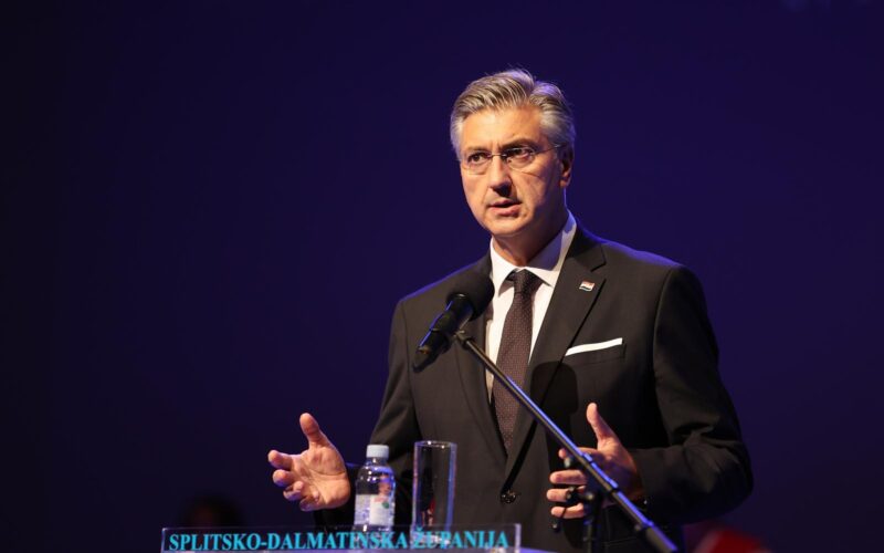 Plenković se pohvalio rebalansom državnog proračuna: Prihodi puno veći od prvotnog plana