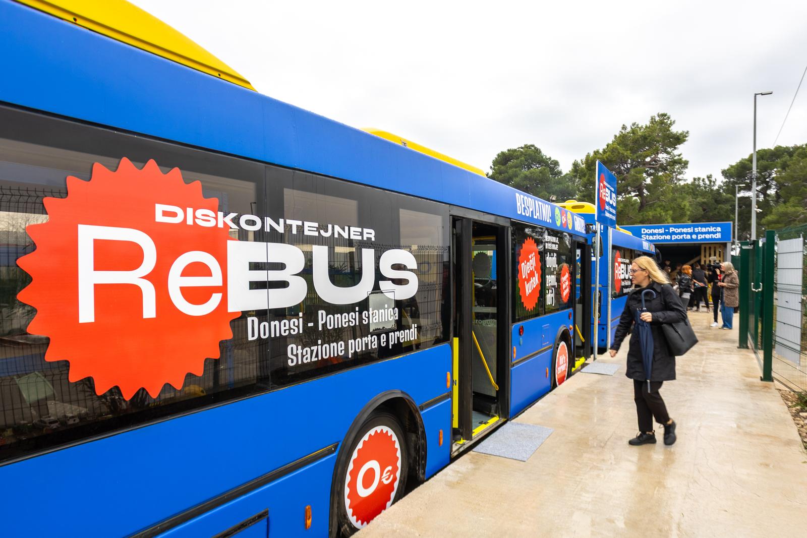 Pula: Otvoren ReBus - prostor za odlaganje korisnih predmeta