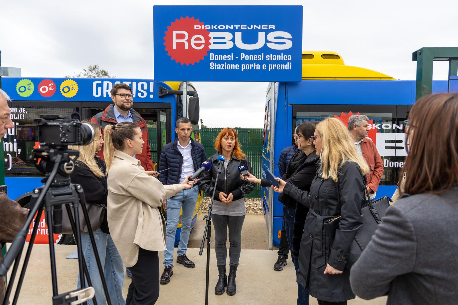 Pula: Otvoren ReBus - prostor za odlaganje korisnih predmeta