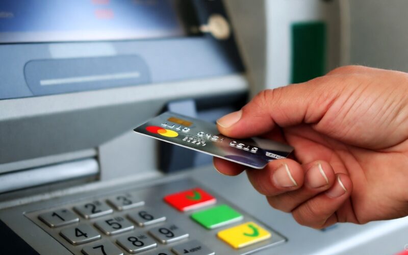 Od 12. studenoga više neće biti moguće plaćati ovim karticama, banka u Hrvatskoj poslala važnu obavijest